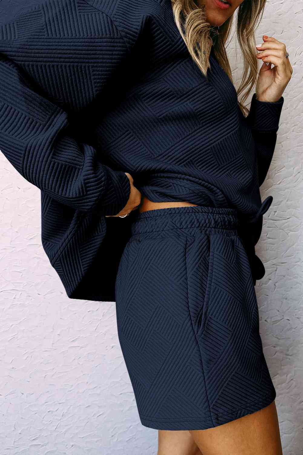 Ribbed Drop Shoulder Sweatshirt and Shorts Set | Casual Set With Pocketed Shorts