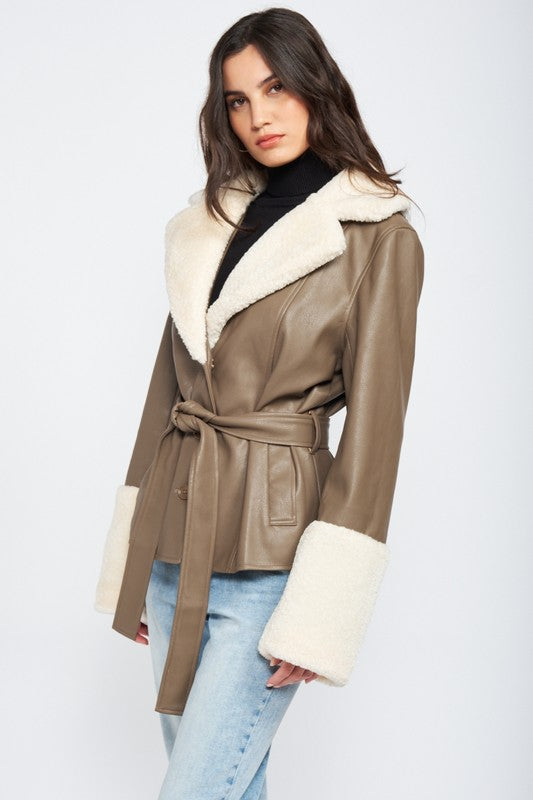 BELTED FAUX SHEARING TRIMMED JACKET | Fashionable Jacket With Tie Closure