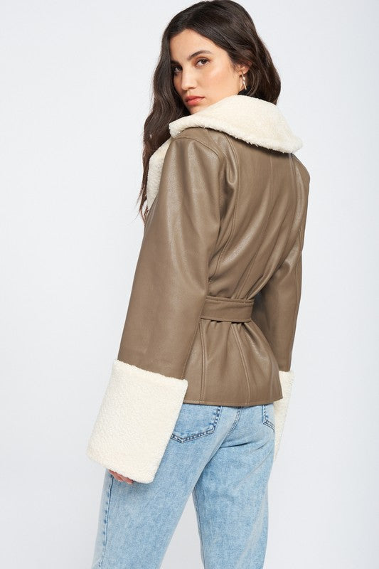 BELTED FAUX SHEARING TRIMMED JACKET | Fashionable Jacket With Tie Closure