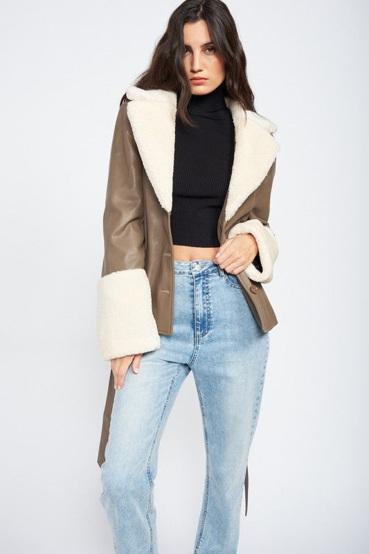 BELTED FAUX SHEARING TRIMMED JACKET | Fashionable Jacket With Tie Closure