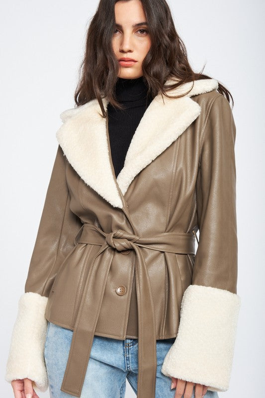 BELTED FAUX SHEARING TRIMMED JACKET | Fashionable Jacket With Tie Closure