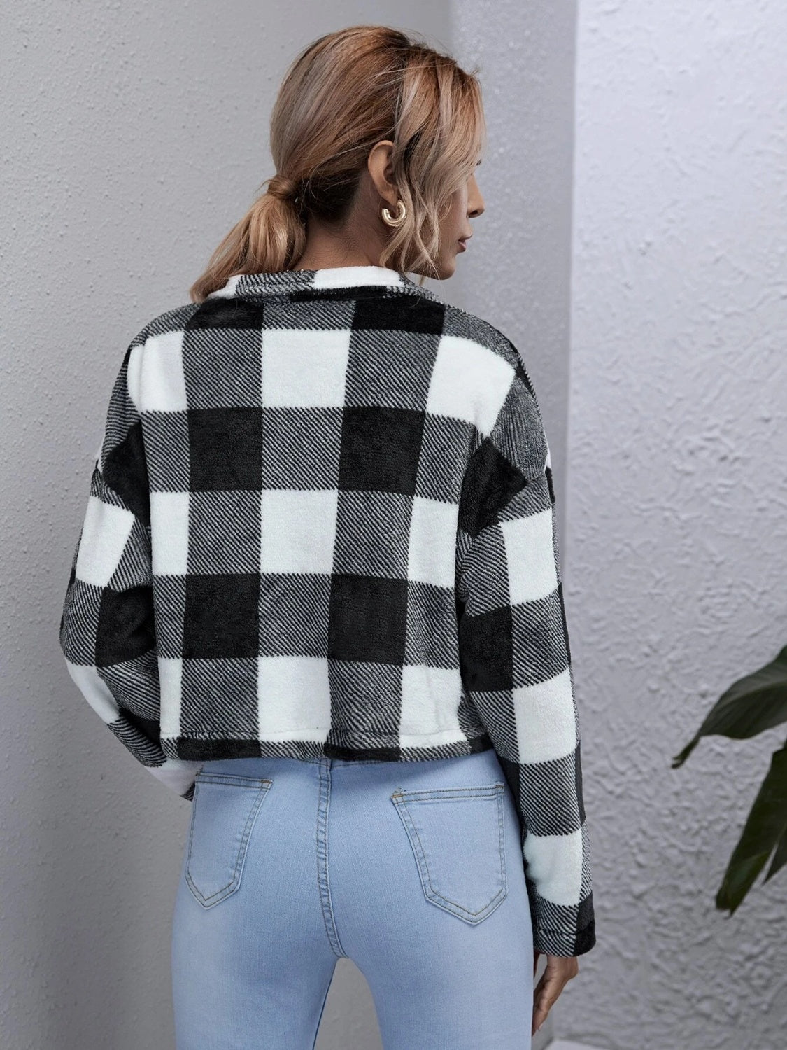 Plaid Button Down Collared Jacket | Casual Cropped Polyester Jacket With Pockets