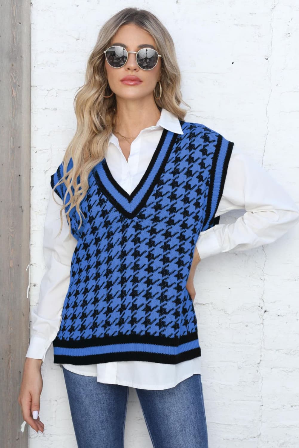 Ribbed V-Neck Sleeveless Sweater | Houndstooth Casual Ribbed Acrylic Sweater