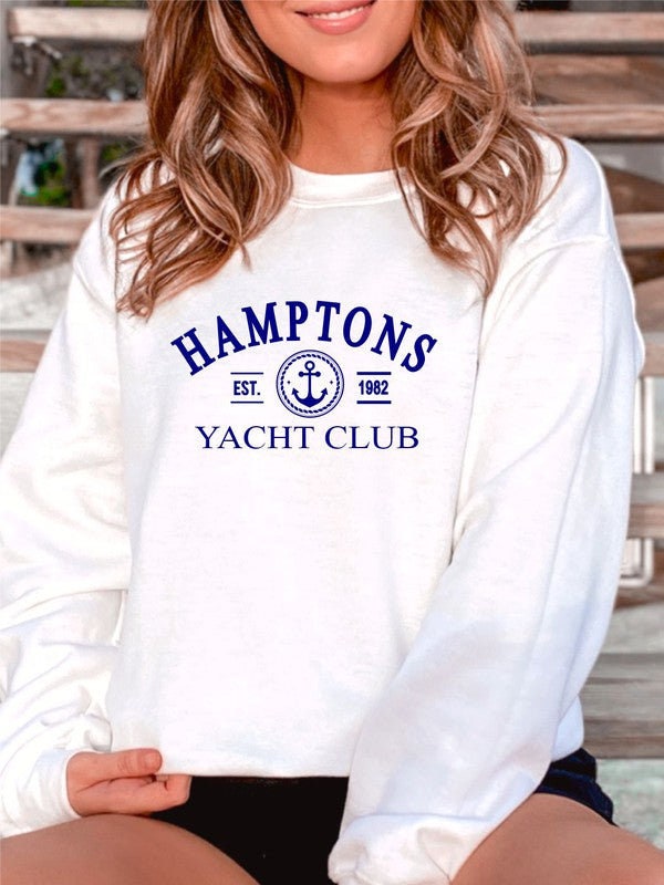 Hamptons Yacht Club CrewNeck Grey and Whiye Sweatshirt | Modern Trendy Streetwear Fitted Fashionable Sweatshirt | Long Sleeve Loose  Top daycasual..com